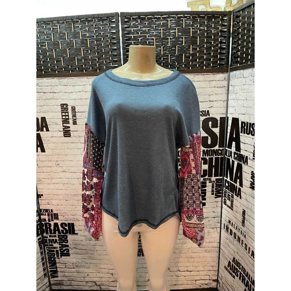 Baea XL Blue Thermal Pattern Bohemian Style Long Sheer Printed Sleeve Top